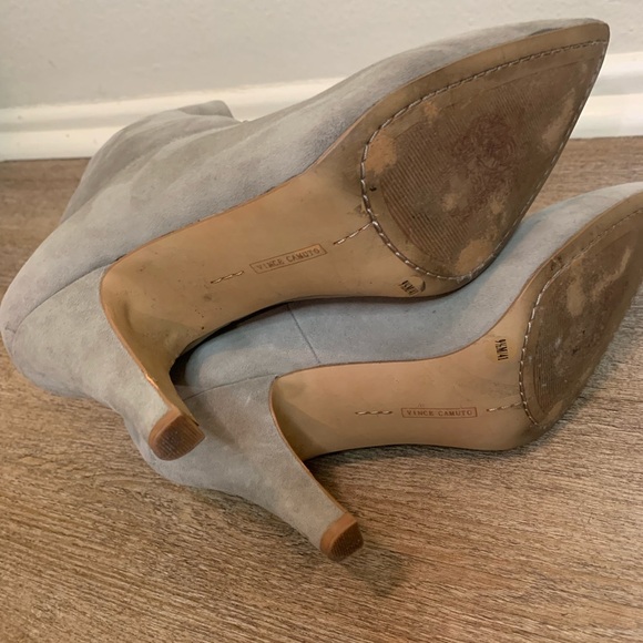 Women's Suede Ankle Boots - Gray - Picture 3 of 6